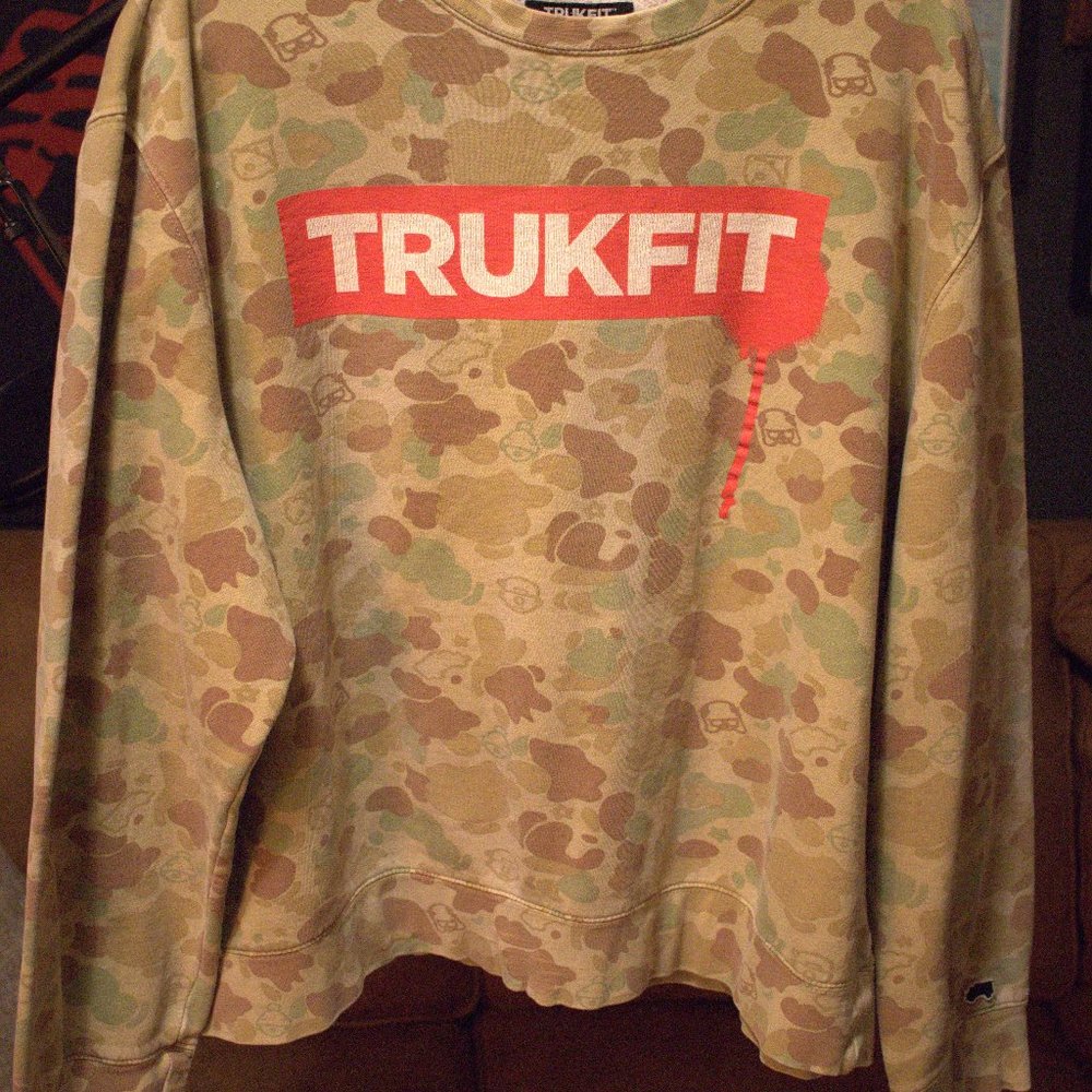 Oversized TrukFit Camo Crewneck Sweatshirt